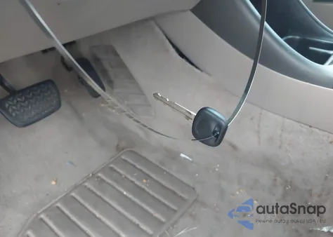 2003 Toyota Camry Le из США, поврежденный, VIN 4T1BE32K43U167321